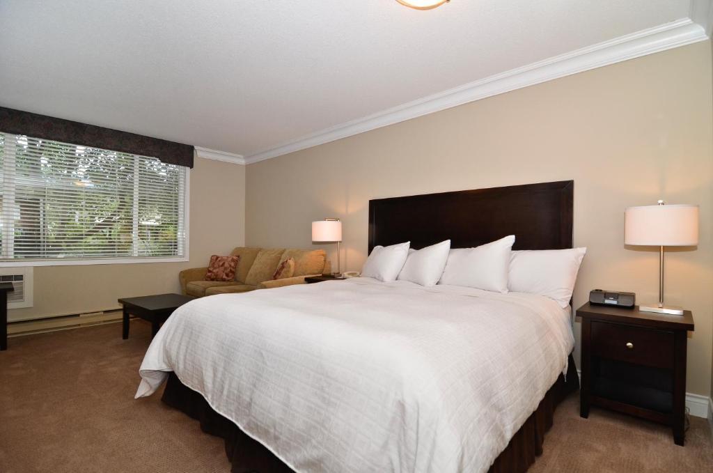 Deluxe Zimmer mit Kingsize-Bett
