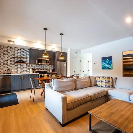Basecamp Resorts Revelstoke-2